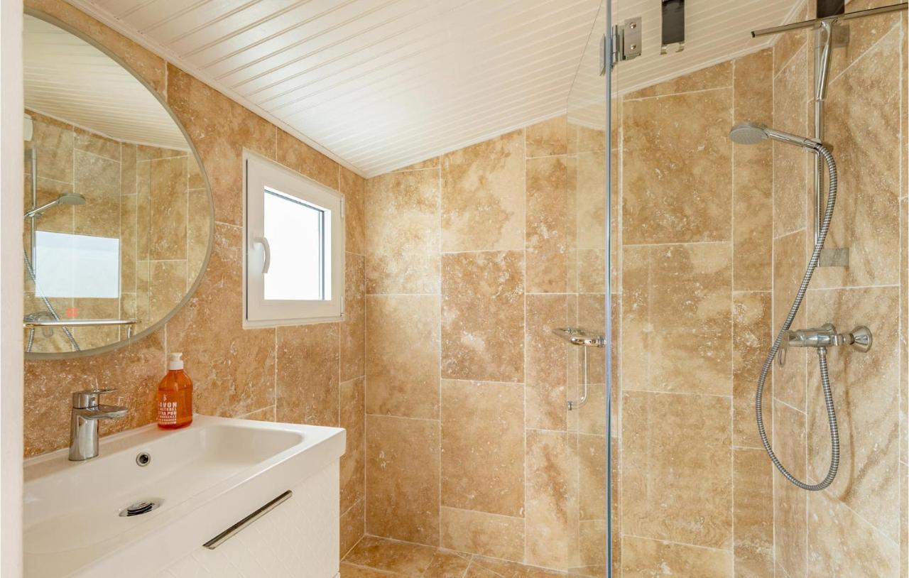 Stunning Home In Noirmoutier En Lile Extérieur photo